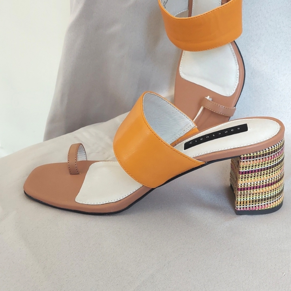Sanctuary Shoes, NIB 8.5, Leather Sandals, Toe Loop Accent, Heel